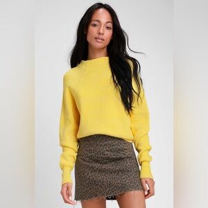 Free People Too Good Sunny Yellow Knit Pullover Sweater Size Small